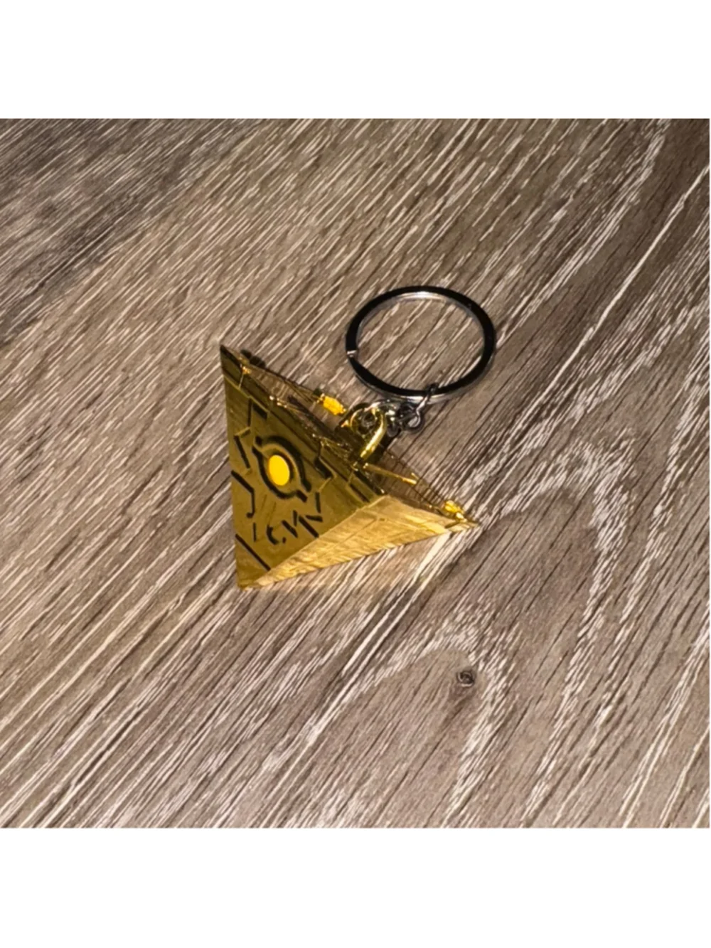 Yu-Gi-Oh! Triangle Millennium Puzzle Keychain One Size Gold Y2k